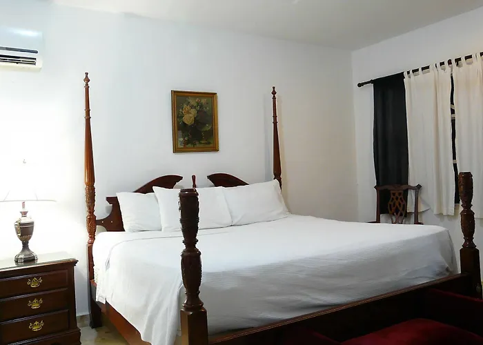 Hotel Del Mar 3*